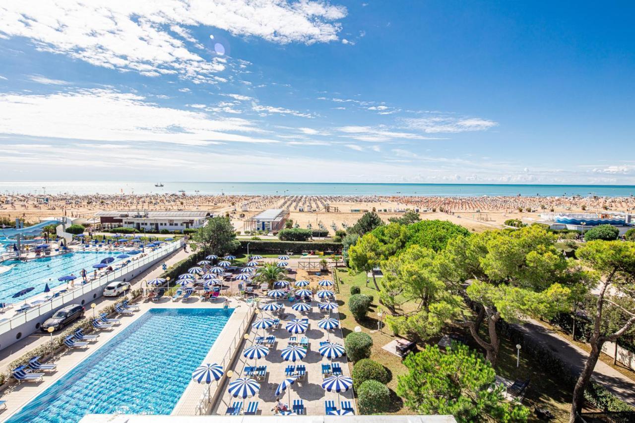 Hotel Palace Bibione Ngoại thất bức ảnh