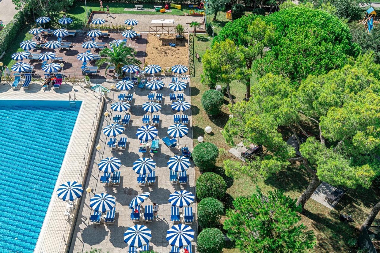 Hotel Palace Bibione Ngoại thất bức ảnh