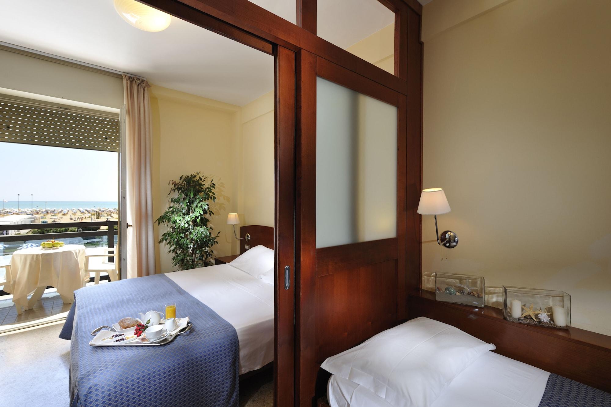Hotel Palace Bibione Ngoại thất bức ảnh