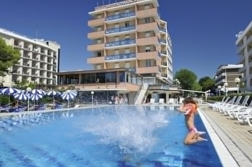 Hotel Palace Bibione Ngoại thất bức ảnh