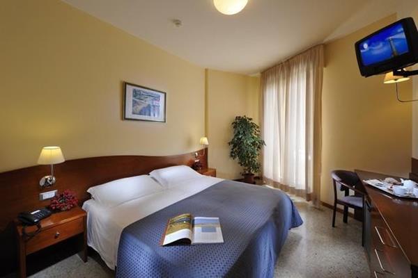 Hotel Palace Bibione Ngoại thất bức ảnh