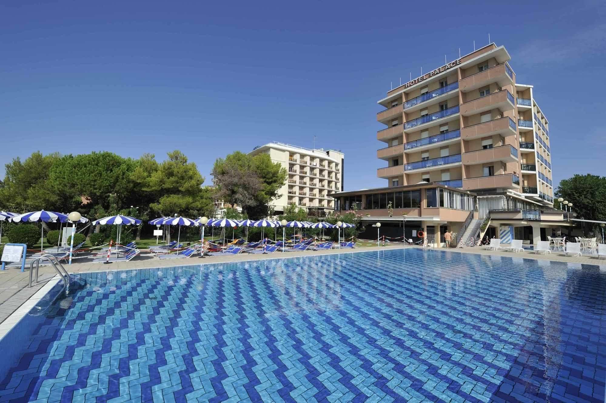 Hotel Palace Bibione Ngoại thất bức ảnh